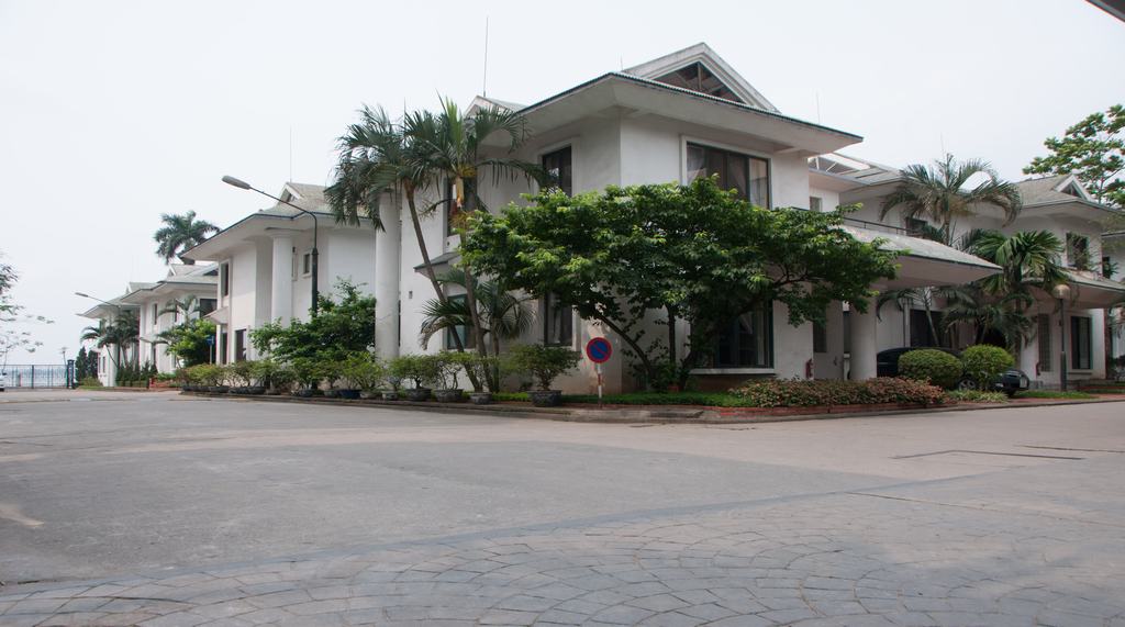 Bạo chi, Vingroup thâu tóm thành công Làng Hoa Thụy Khuê bao chi vingroup thau tom thanh cong lang hoa thuy khue