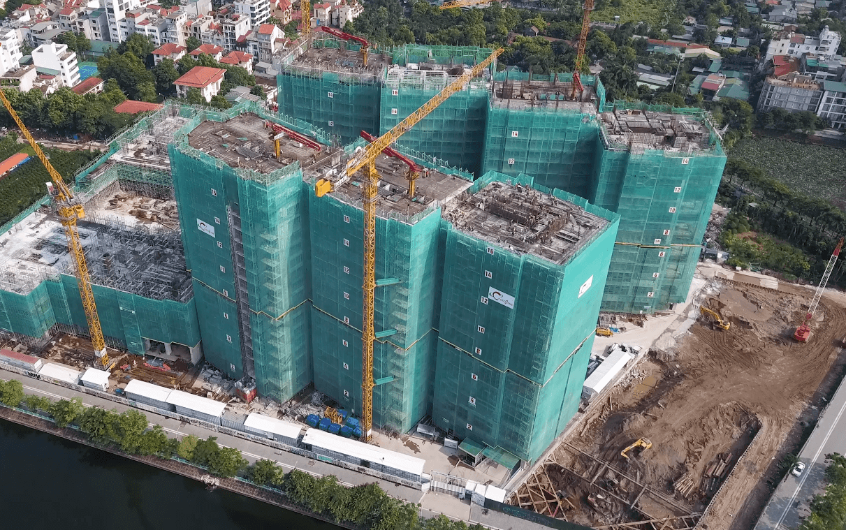 Hiện chung cư Sun Group 58 Tây Hồ đang được thi công đến tầng 17.