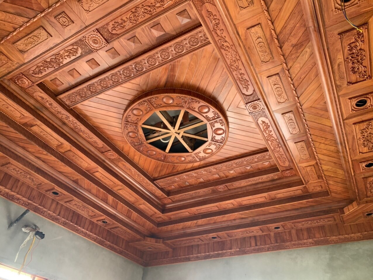 mau tran go don gian dep