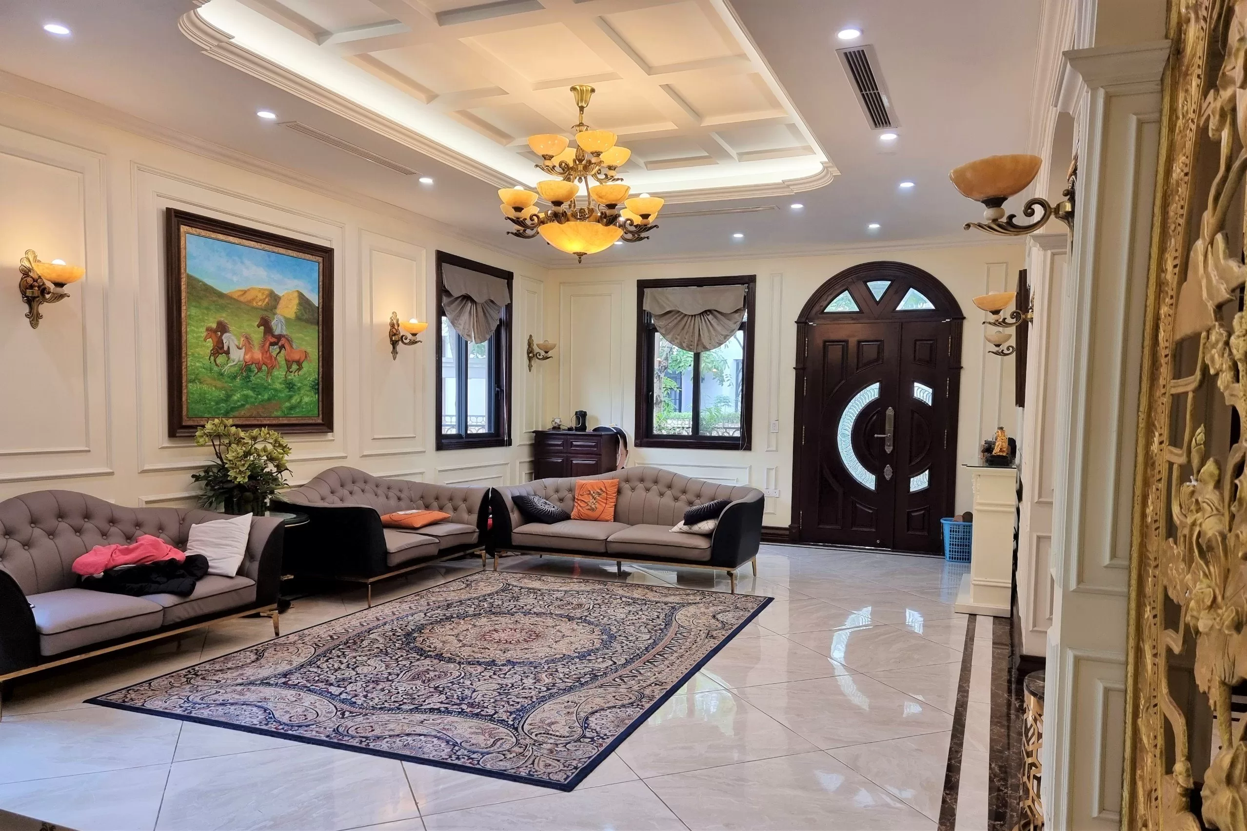 Bán biệt thự đơn lập H7 Starlake, căn góc 353m2 x 3 tầng, mặt tiền lớn, vị trí đẹp