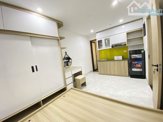 CCMN Dịch Vọng, lô góc, PCCC, 15 phòng, 66m2, ngõ rộng, gần oto, nhiều trường đại học. - 0